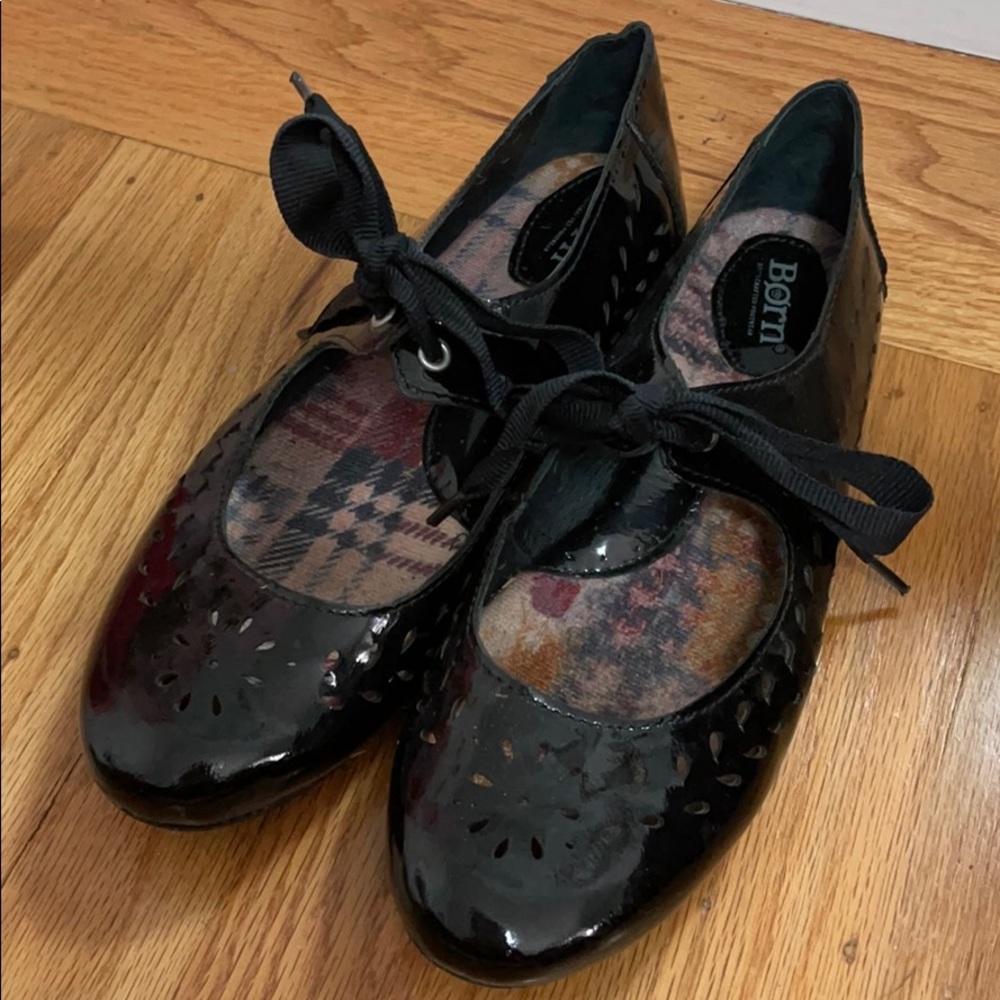 Born Patent Leather Ballet Flats - Women’s 8.5